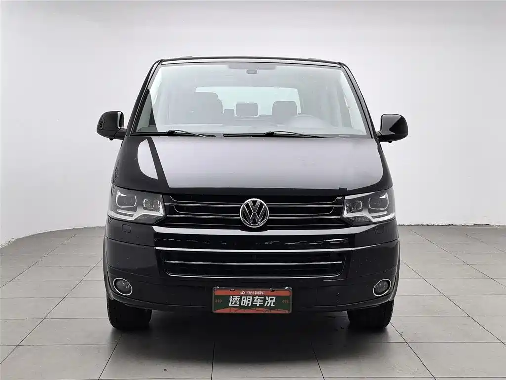 Volkswagen Multivan 2012 2.0TSI 2WD Luxury Edition фото 3