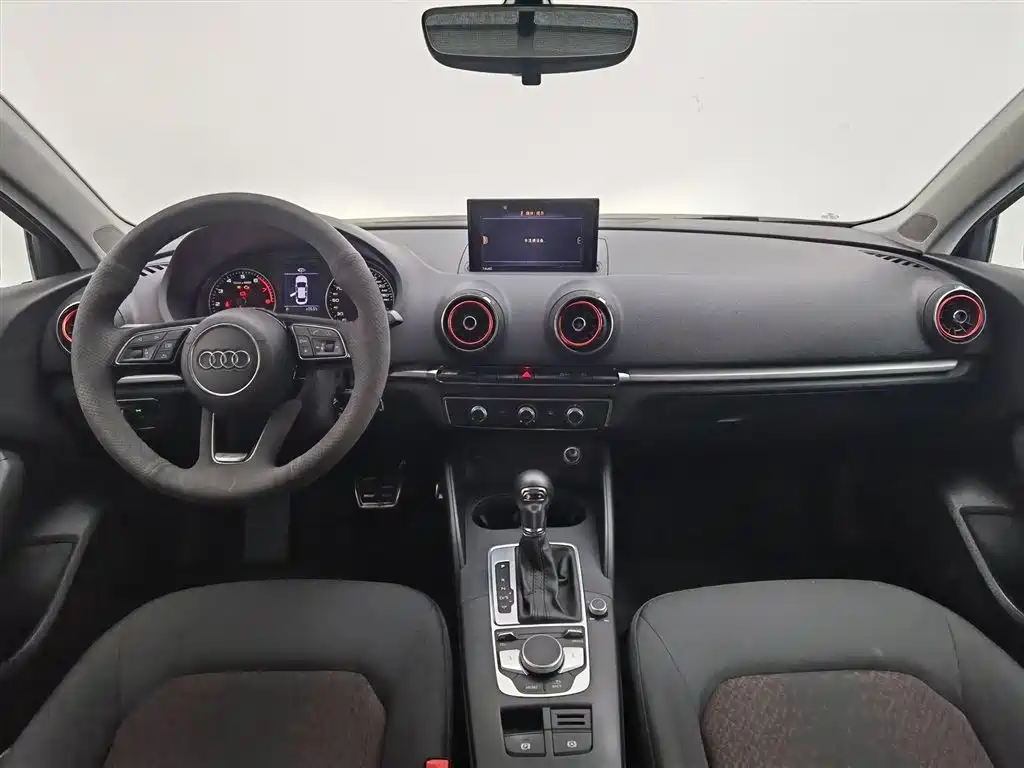 Audi A3 2019 Limousine 35 TFSI Progressive China V фото 5