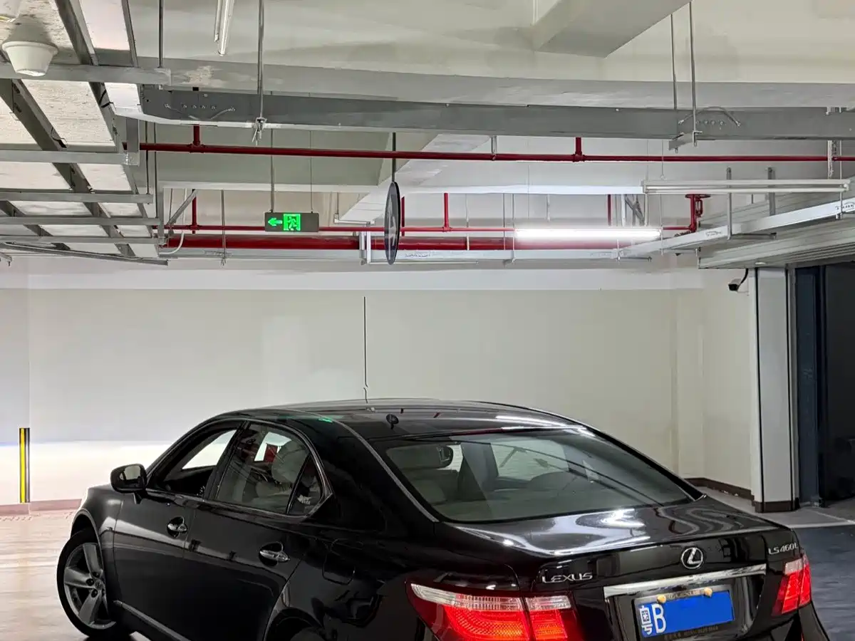 Lexus LS 2007 2006 460L Premium Edition