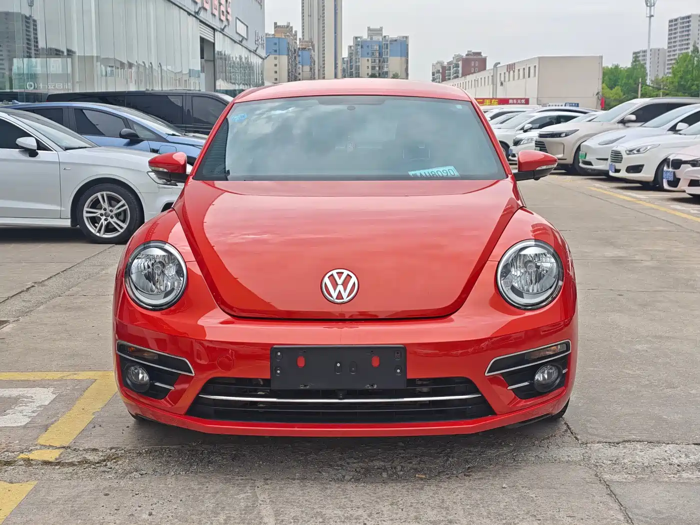 Volkswagen Beetle 2017 180TSI Enjoy фото 2