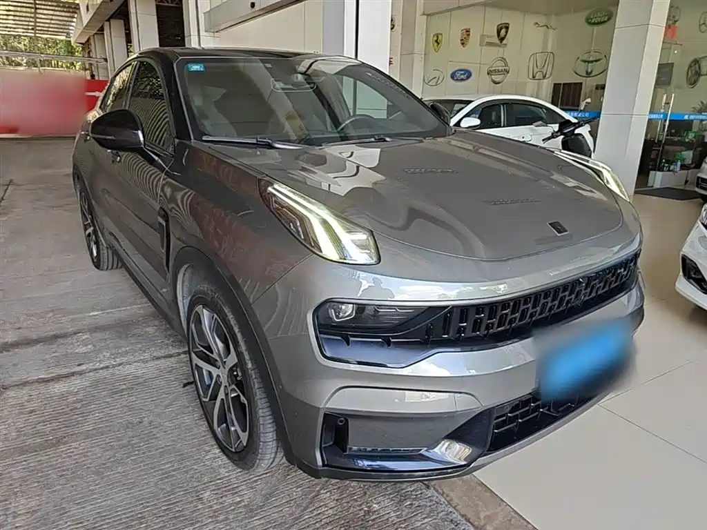 Lynk & Co 05 2020 2.0TD 4WD Halo Edition фото 4