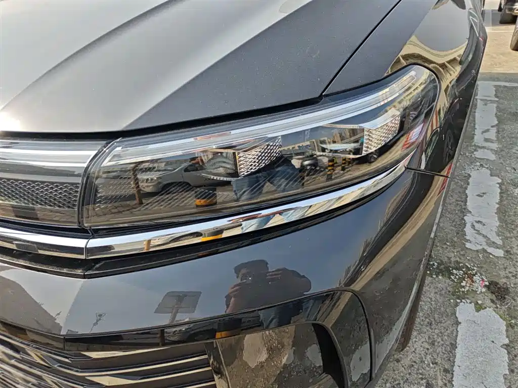 Volkswagen Talagon 2025 Model 450TSI AWD Premium 6-Seater фото 18