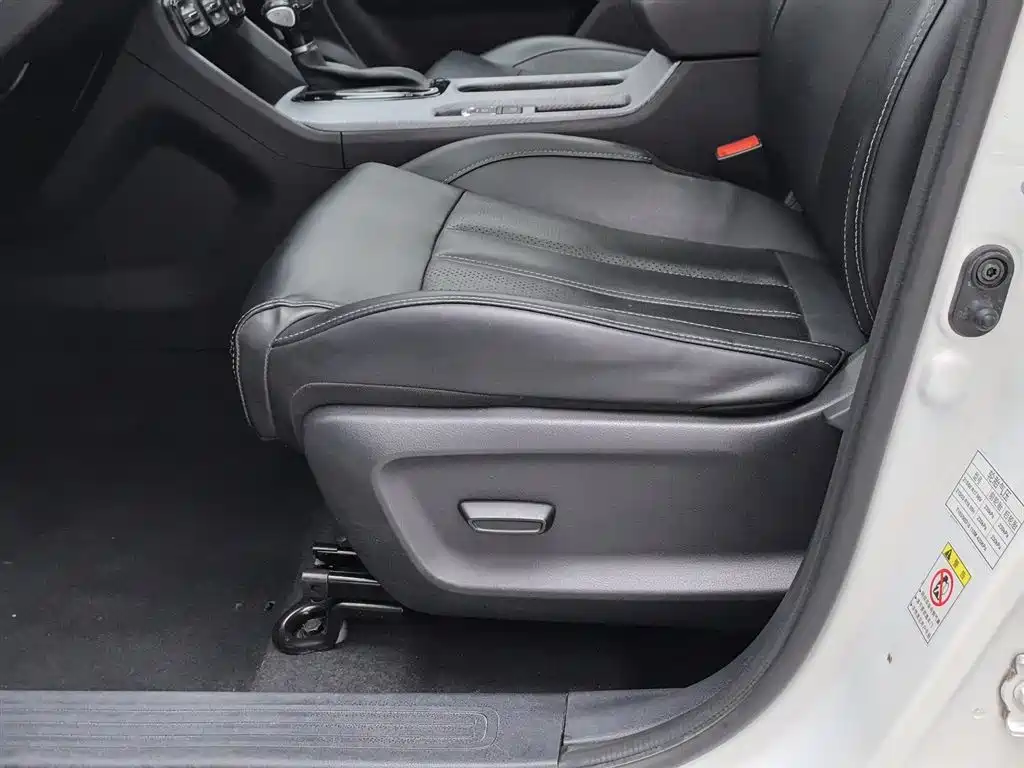 GAC Trumpchi Trumpchi GS3 2022 POWER 270T Auto Premium Edition фото 20