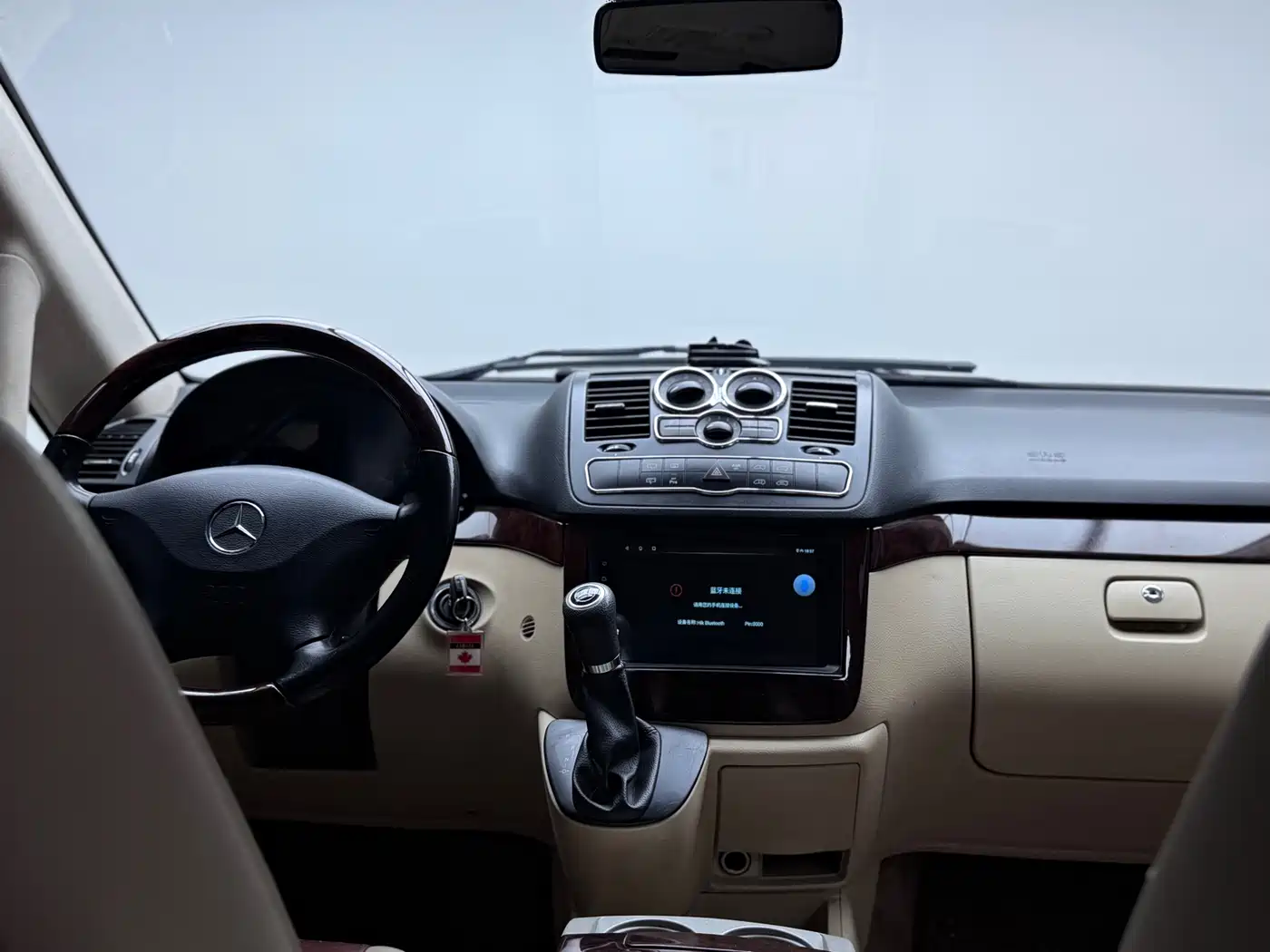 Mercedes-Benz Viano 2012 2.5L Premium Edition фото 10