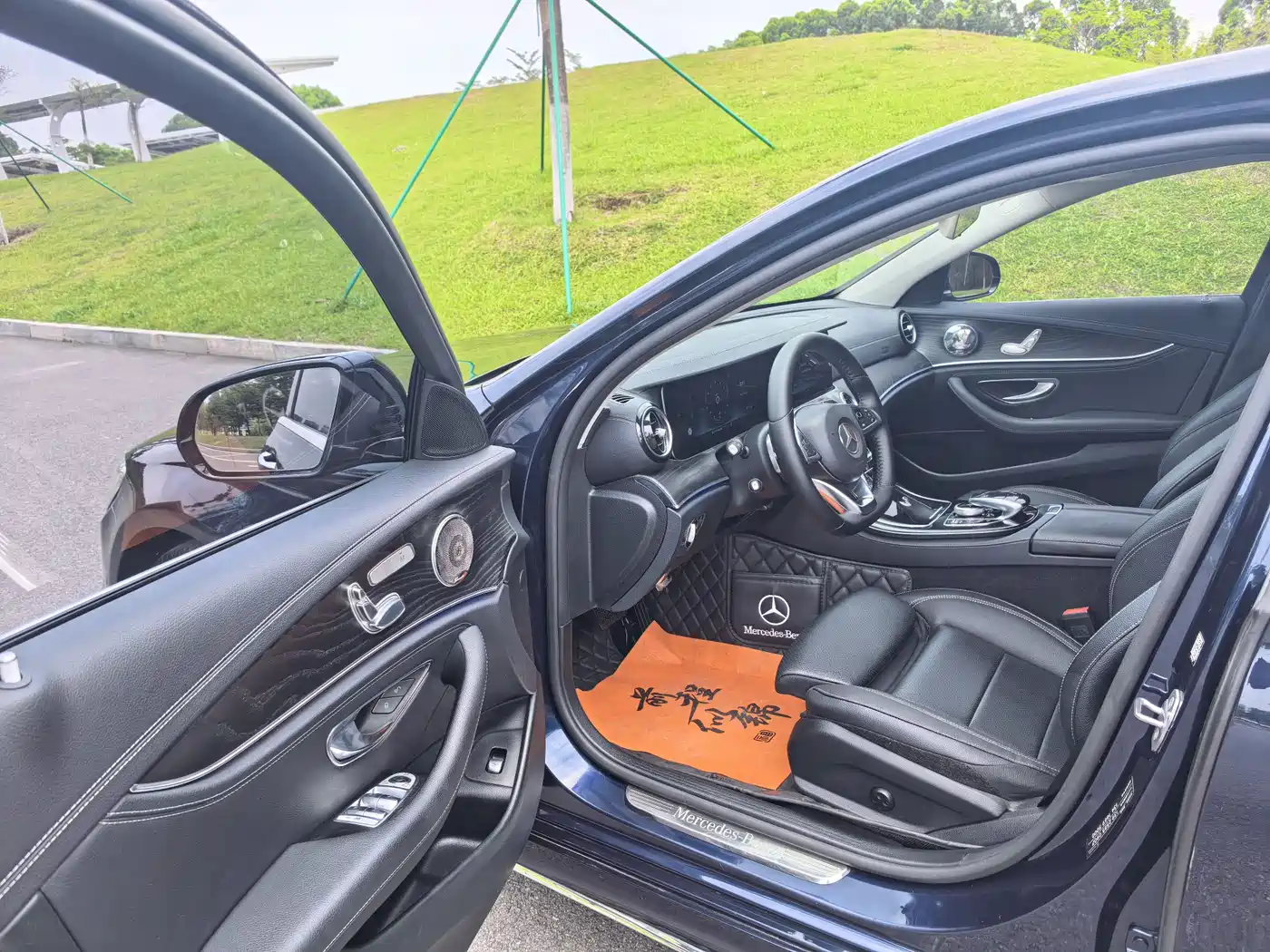 Mercedes-Benz E-Class 2016 E 200 L Sport Type фото 8
