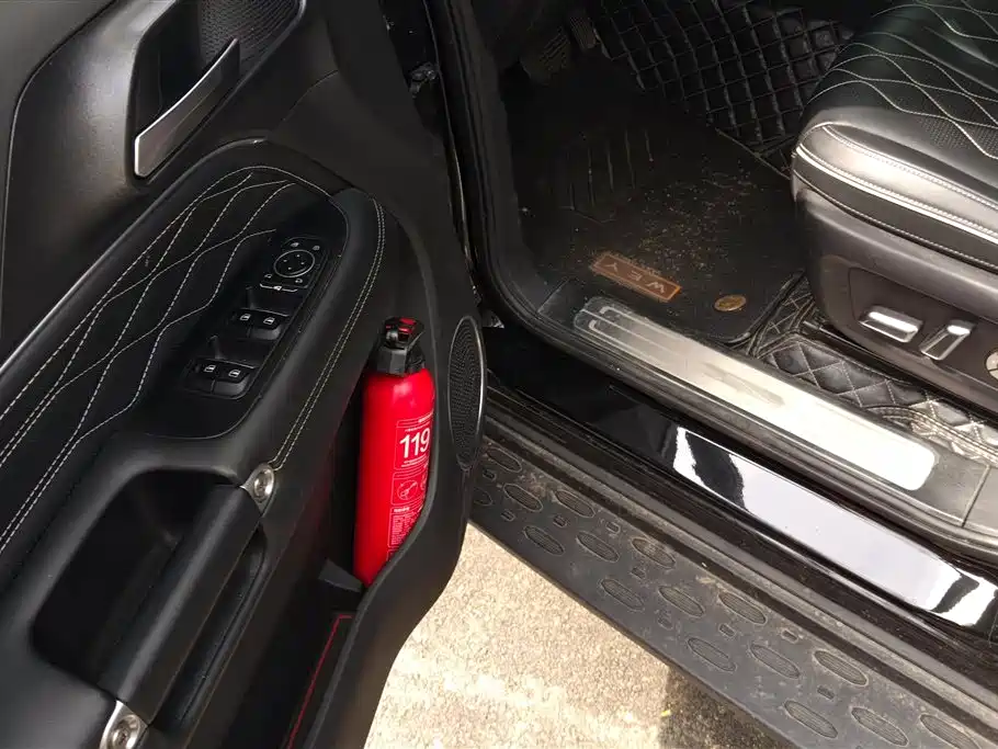 Tank 300 2021 Off-road Edition 2.0T Challenger фото 7