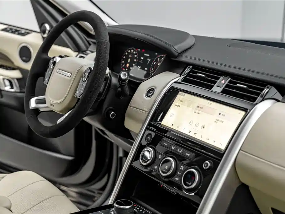 Land Rover Discovery 2019 3.0 SC V6 HSE фото 21