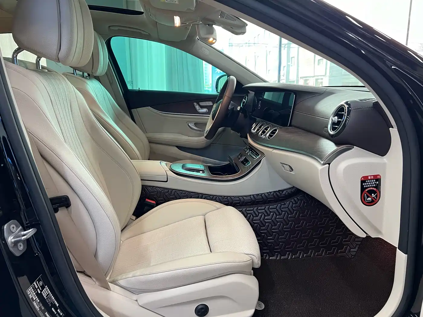 Mercedes-Benz E-Class 2020 E 260 L фото 8