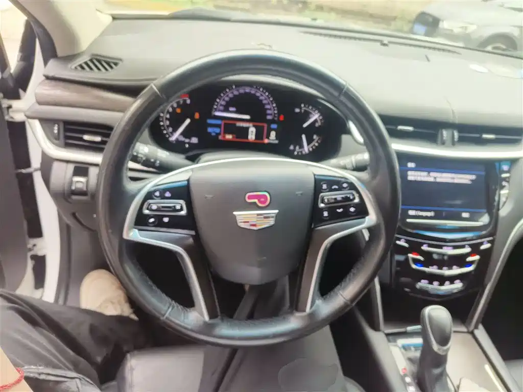 Cadillac XTS 2018 28T Elite фото 11