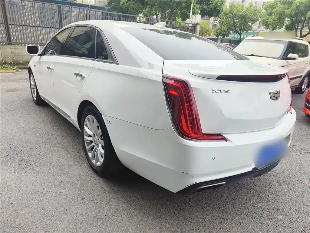 Cadillac XTS 2018 28T Elite фото 5