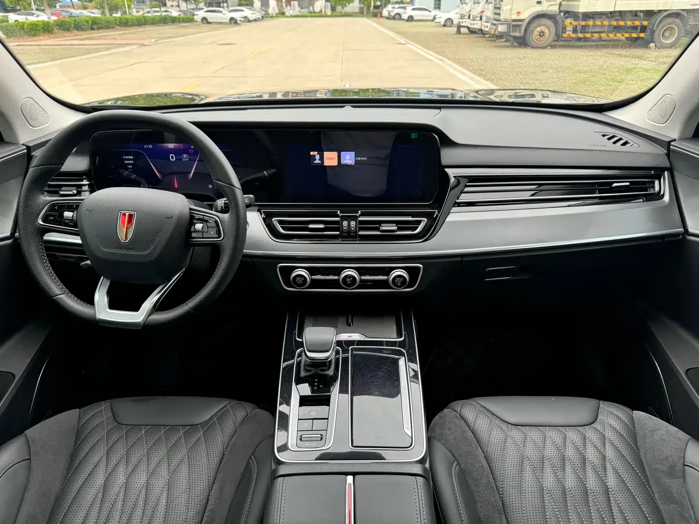 Hongqi HS5 2023 2.0T AWD Flag Enjoy Pro Edition фото 6