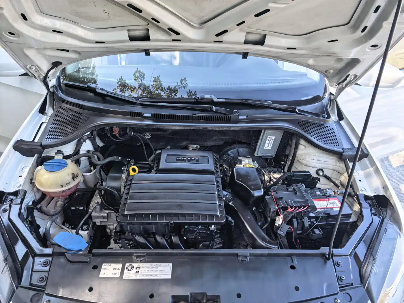 Volkswagen Santana 2015 1.6L Automatic Comfort Edition фото 13