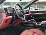 Photo 10 - Porsche Cayenne
