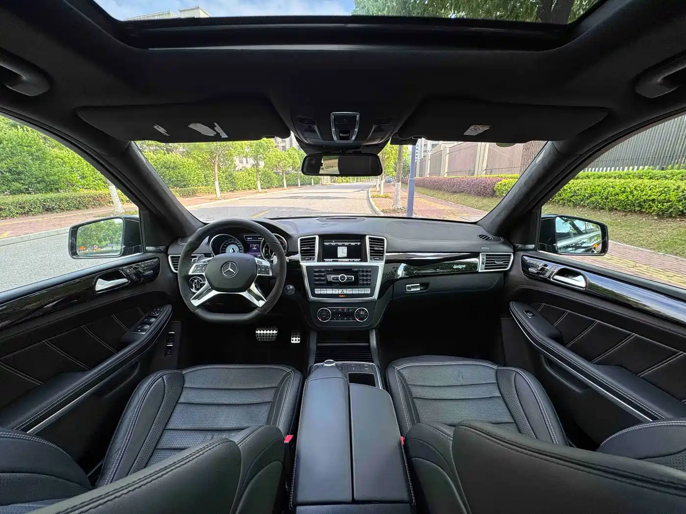 Mercedes-Benz GL-Class AMG 2014 AMG GL 63 фото 13