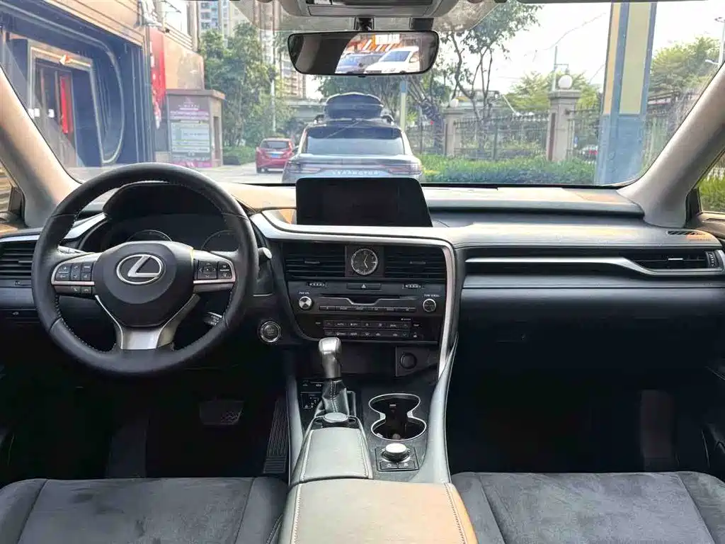LEXUS RX