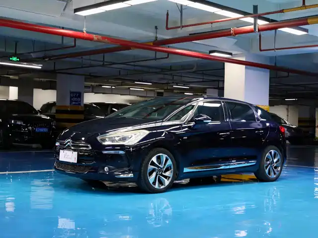  DS DS 5 2013 1.6T Luxury THP200