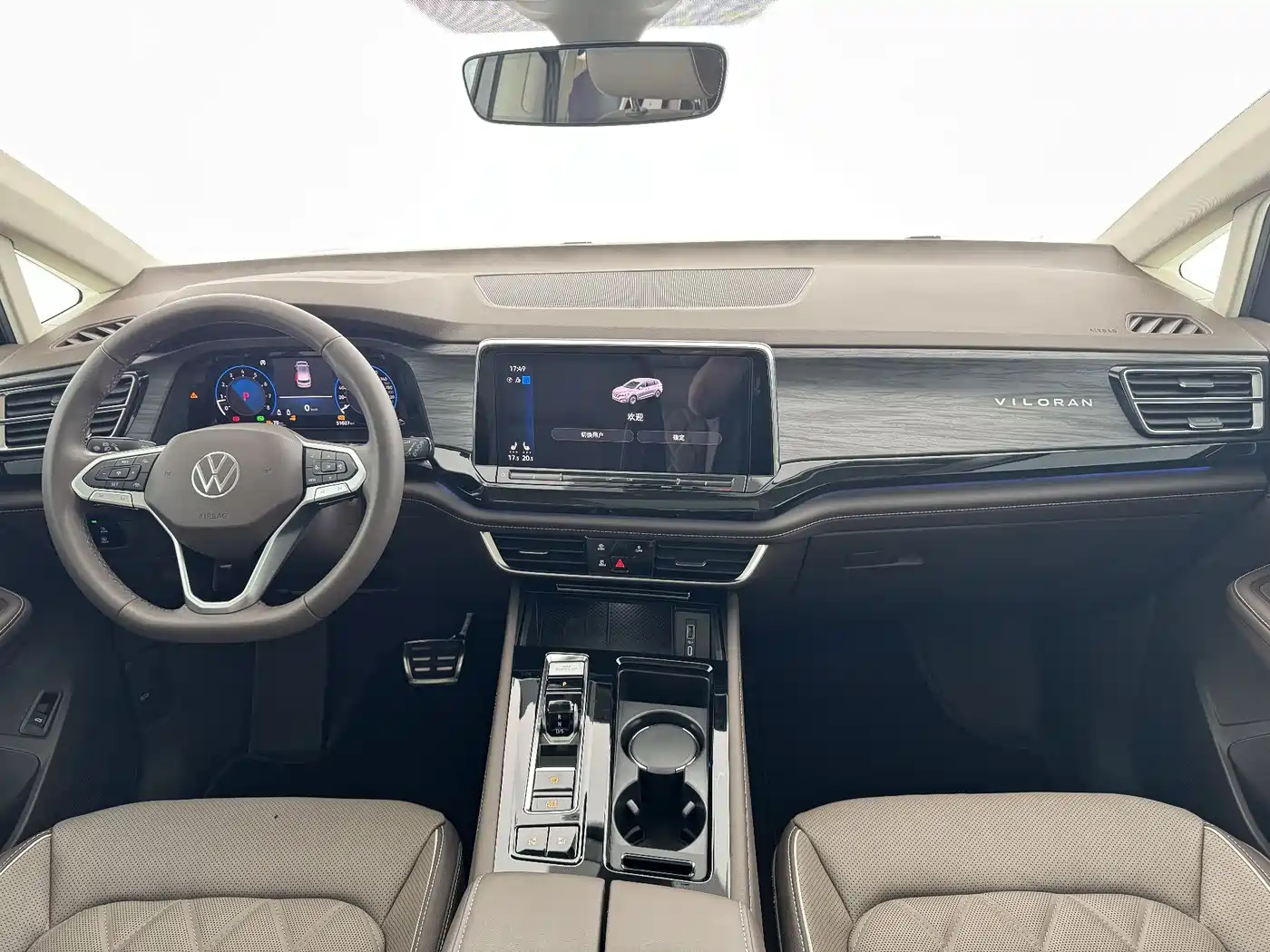 Volkswagen Viloran 2023 380TSI Premium Edition фото 12