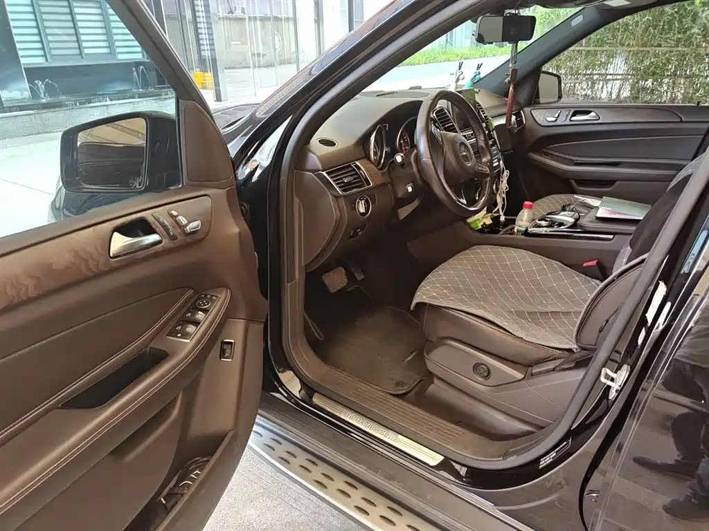Mercedes-Benz GLE 2015 GLE 400 4MATIC фото 14