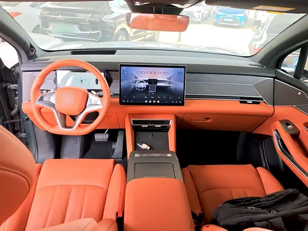 BYD Tang L 2025 DM 175KM Drone Player Edition фото 6