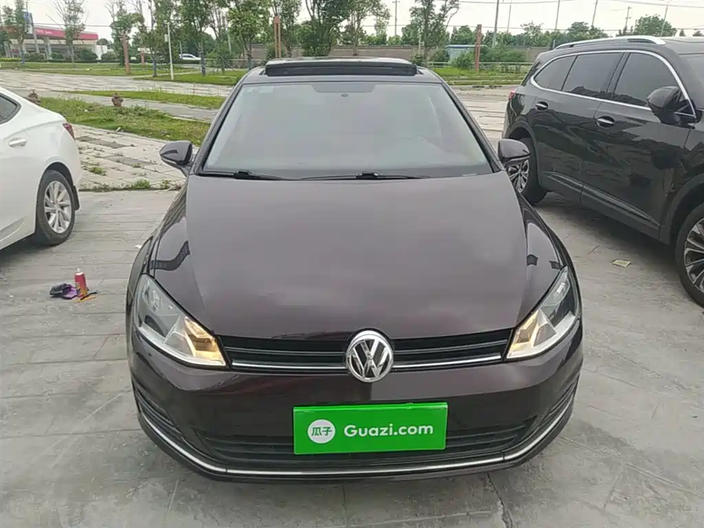 Volkswagen Golf 2016 230TSI Automatic Comfort фото 3