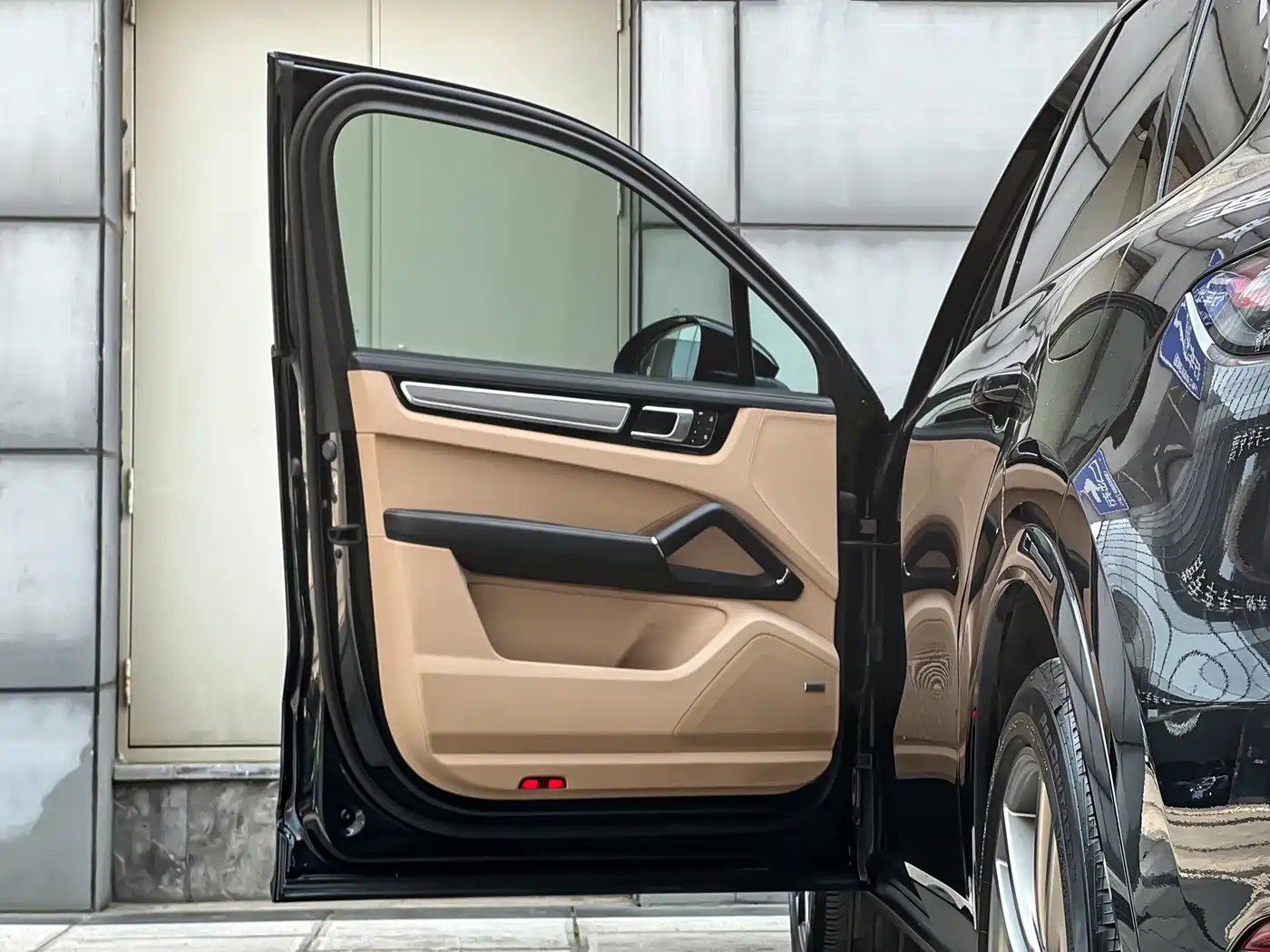 Porsche Cayenne New Energy 2023 Cayenne E-Hybrid 2.0T фото 9