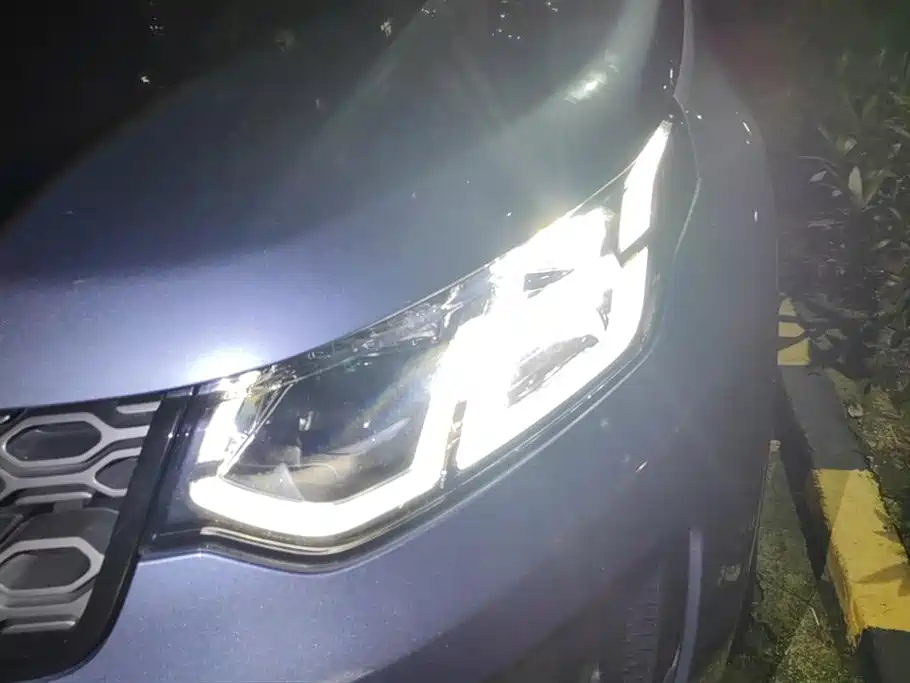 Land Rover Discovery Sport PHEV 2021 P300e Performance Tech Edition фото 5