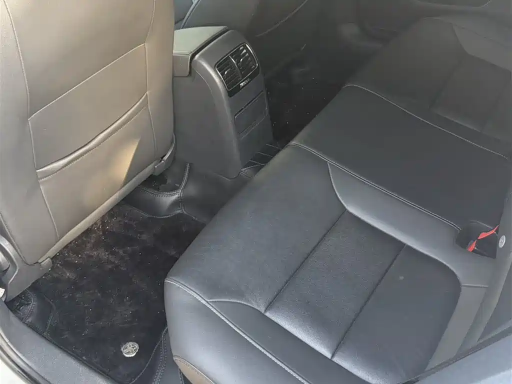 Volkswagen Sagitar 2017 230TSI Automatic Comfort фото 13