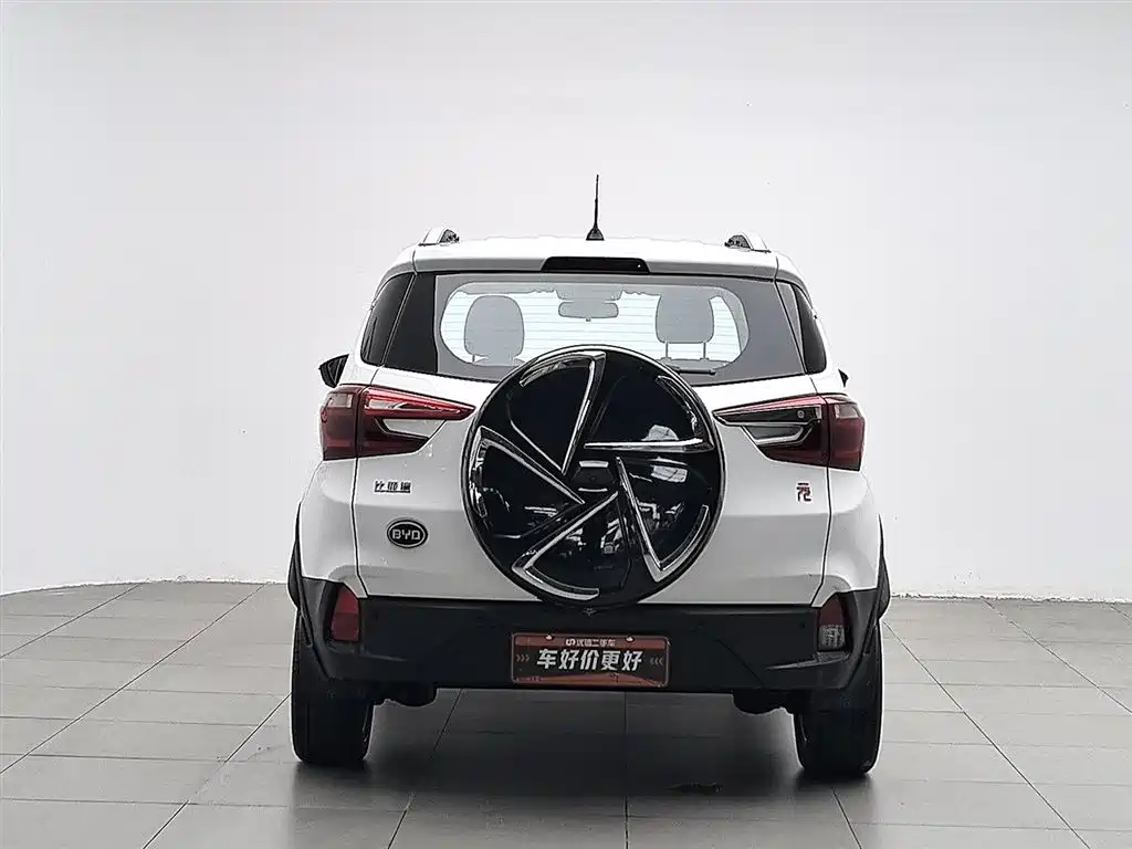 BYD Yuan 2017 1.5L Manual Cool Connect фото 4