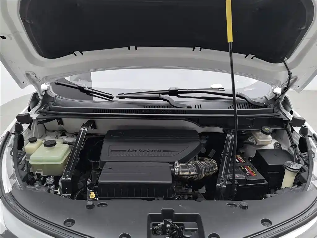 BYD Yuan 2017 1.5L Manual Cool Connect фото 6
