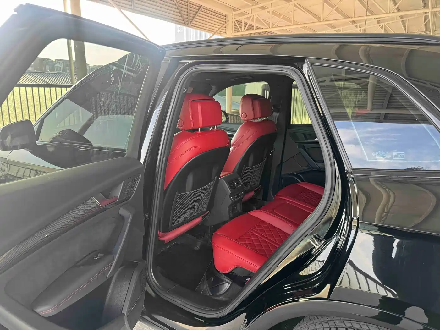 Audi SQ5 Sportback 2023 3.0 TFSI quattro фото 5