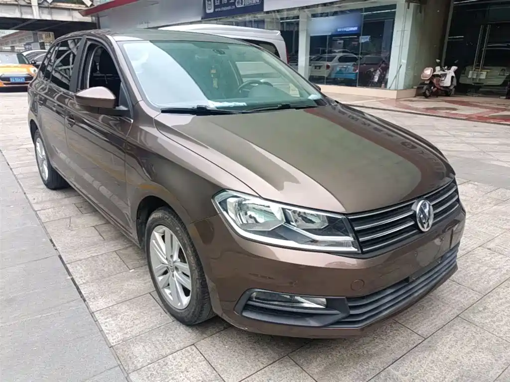 Volkswagen Santana 2015 Gran Santana 1.6L Manual Comfort фото 4