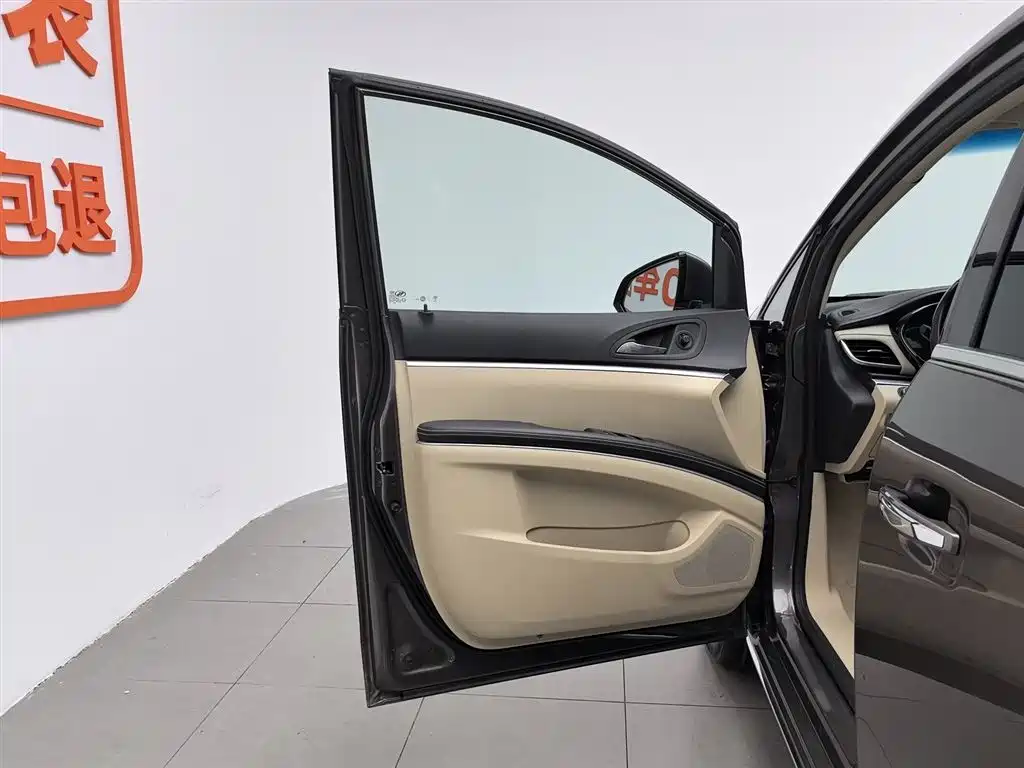 Buick GL8 2023 Facelift Land Business Class Luxury фото 8