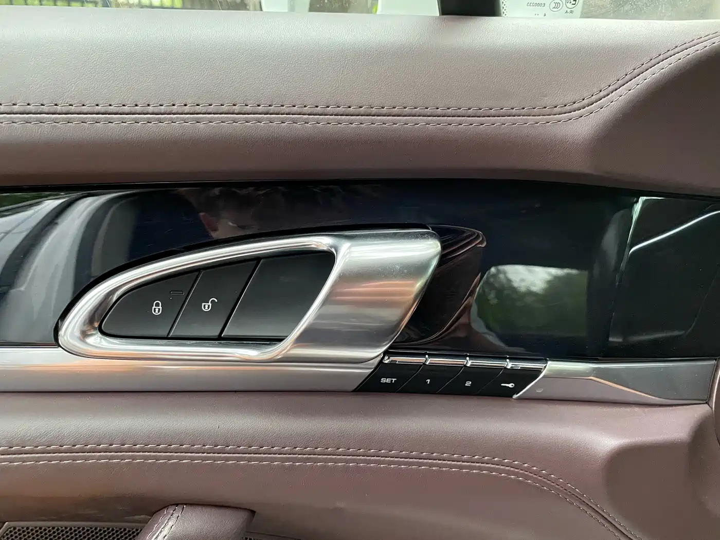 Porsche Panamera 2014 Panamera 3.0T фото 17