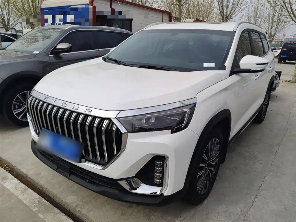 Jetour X90 PLUS 2024 1.6TD DCT Big Family Happy Edition 7-seater