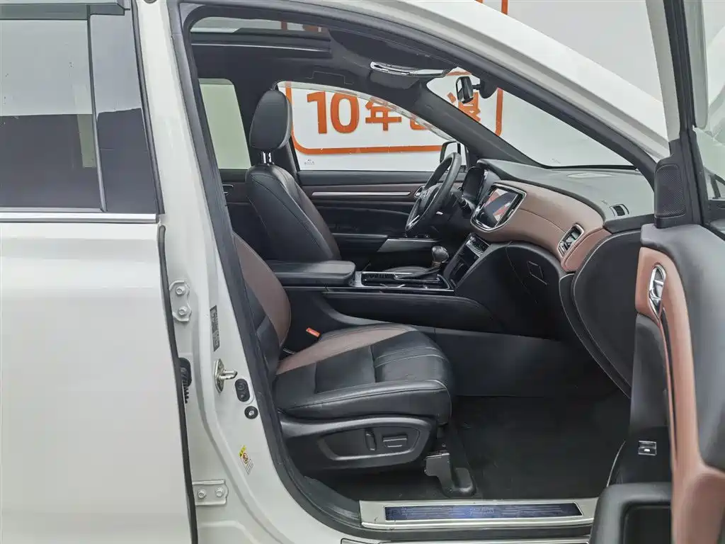 GAC Trumpchi Trumpchi GS8 2020 GS8S 390T 2WD Luxury Smart Connect Edition фото 23