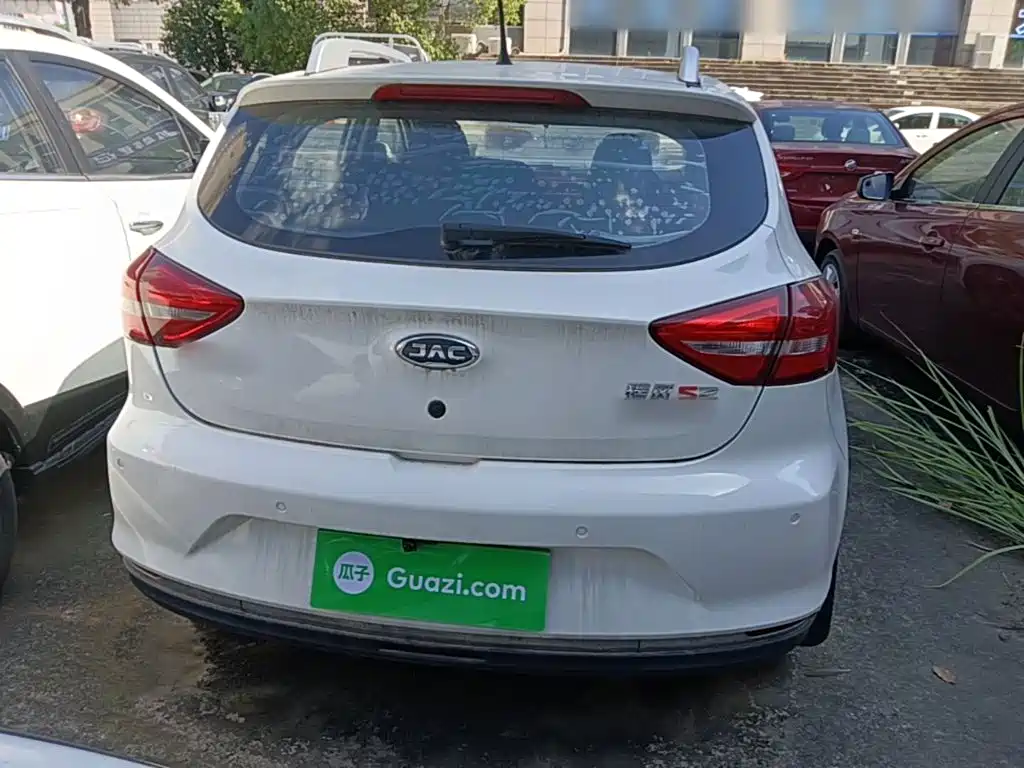 JAC Motors Refine S2 2018 2018 Smart Drive Edition 1.5L Manual Luxury