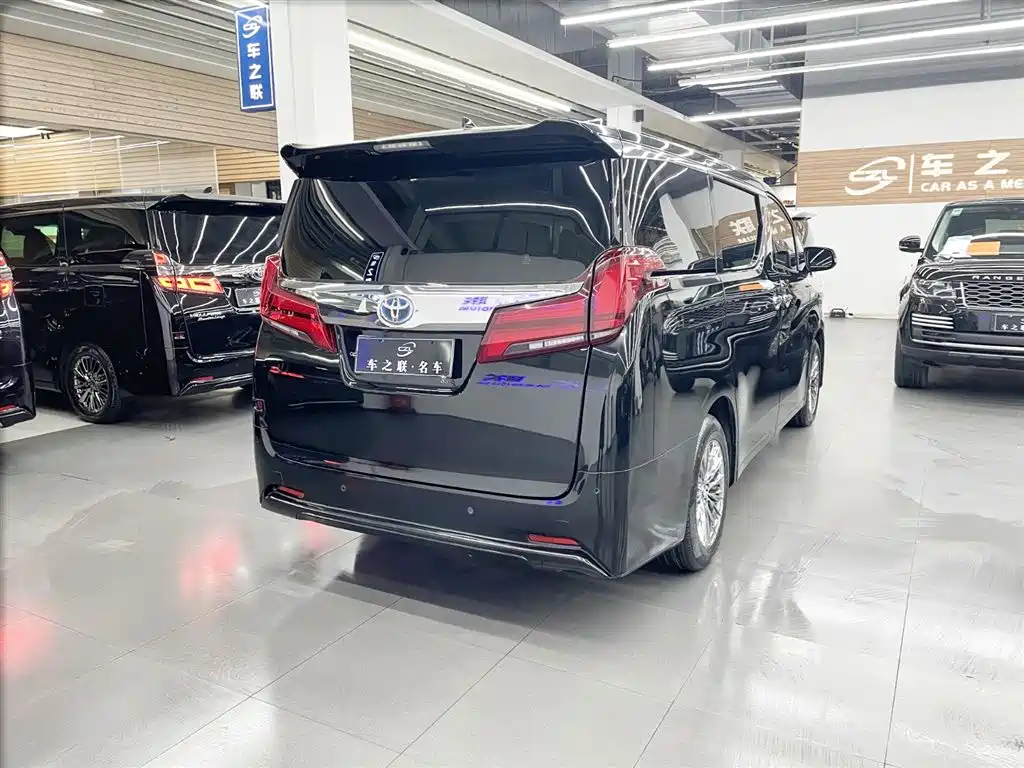 Toyota Alphard 2020 Hybrid 2.5L Premium Edition фото 6