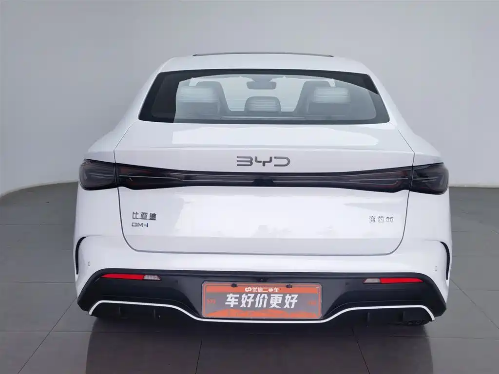 BYD Seal 06 New Energy 2024 DM-i 120KM Honor фото 4