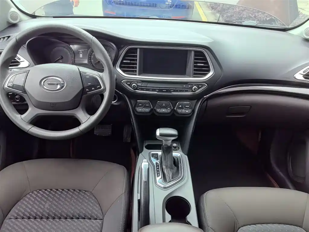 GAC Trumpchi Trumpchi GS4 2015 200T G-DCT Elite Edition фото 10