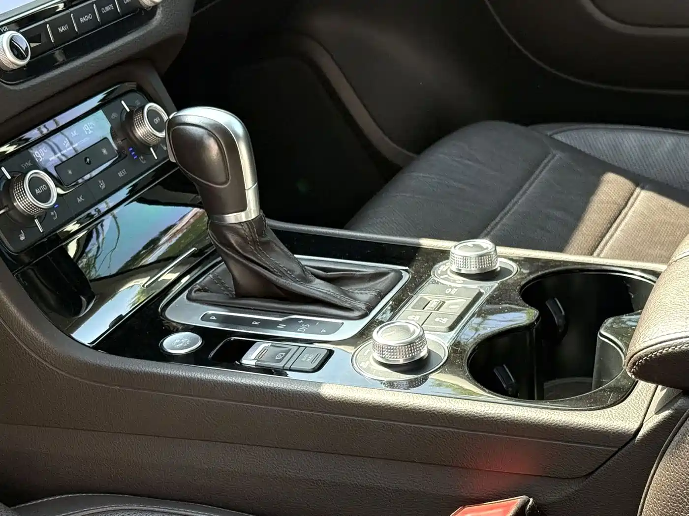 Volkswagen Touareg 2017 2017 3.0TSI Explorer Edition
