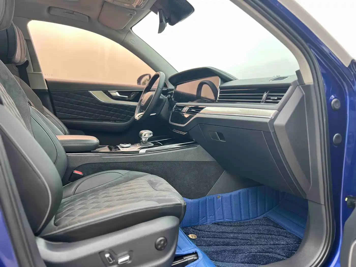 Hongqi HS5 2019 2.0T Smart Connect Enjoy 4WD Edition фото 8
