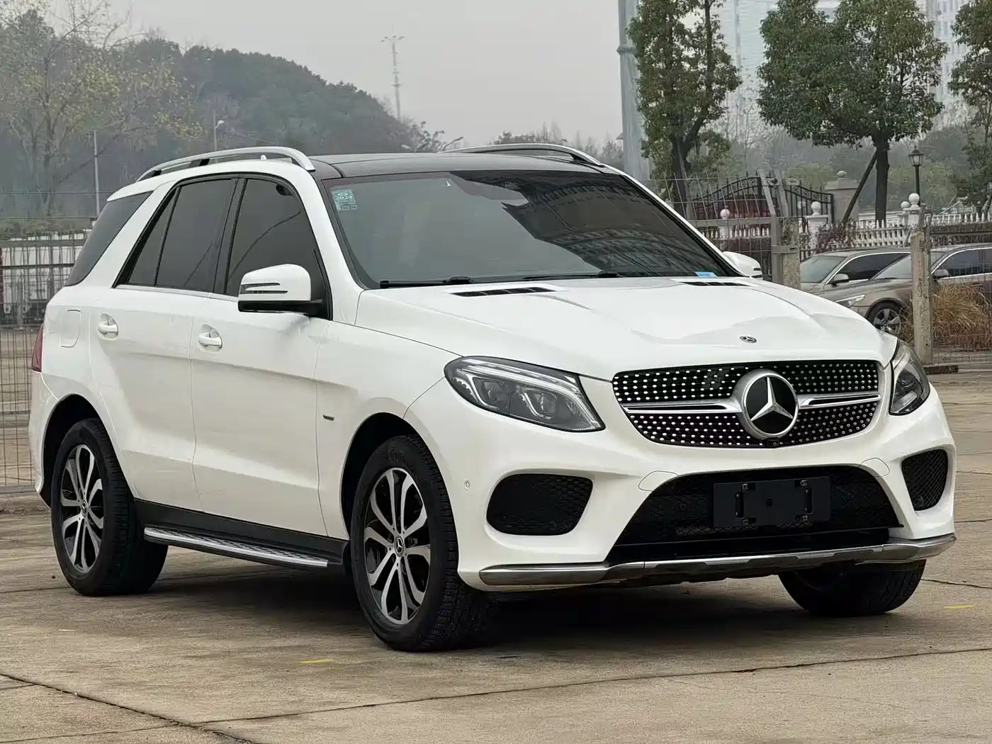 Mercedes-Benz GLE 2017 GLE 320 4MATIC Dynamic фото 3