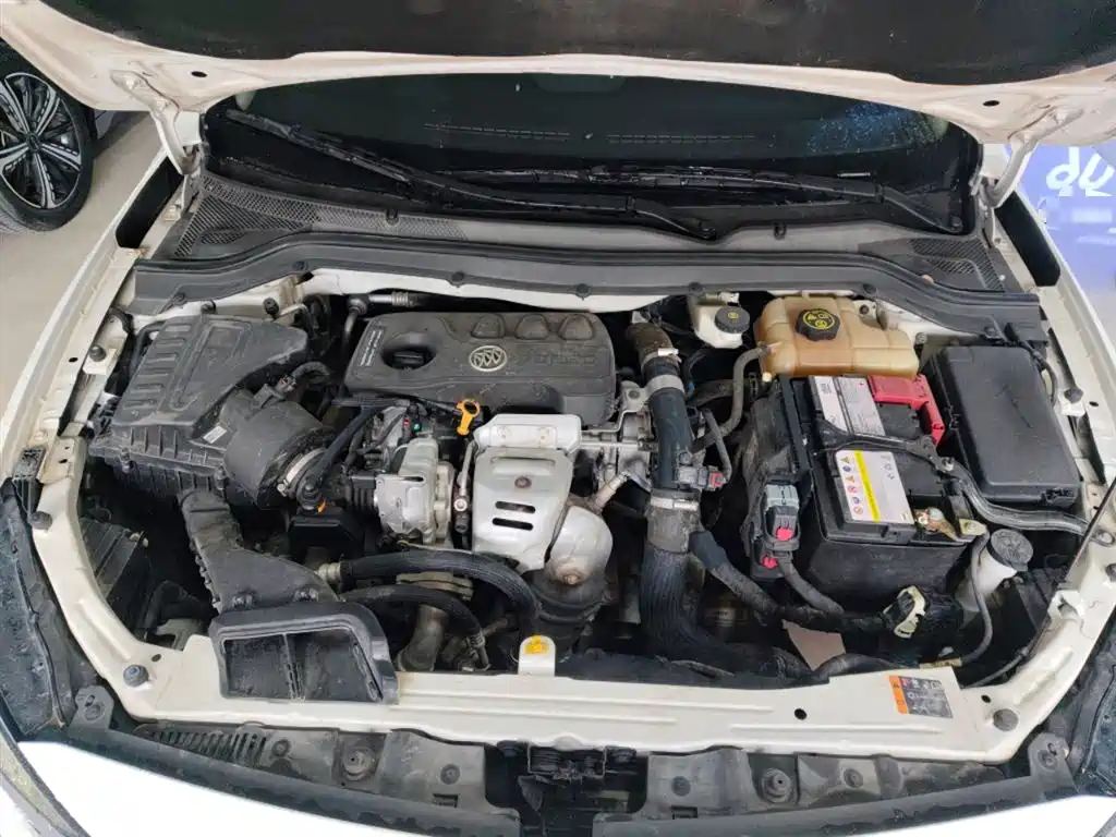 Buick Excelle 2019 15T DCT Connected Elite Type China VI фото 16