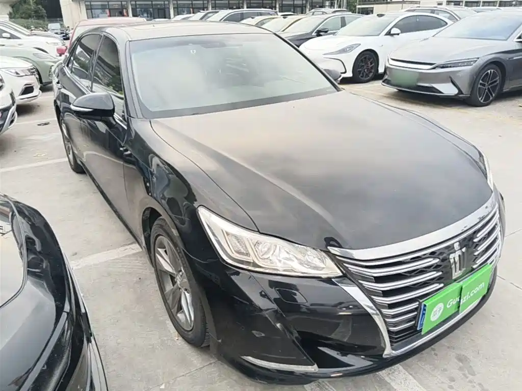 Toyota Crown 2015 2.0T Fashion фото 4