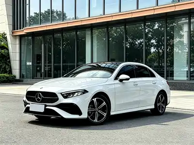 Mercedes-Benz A