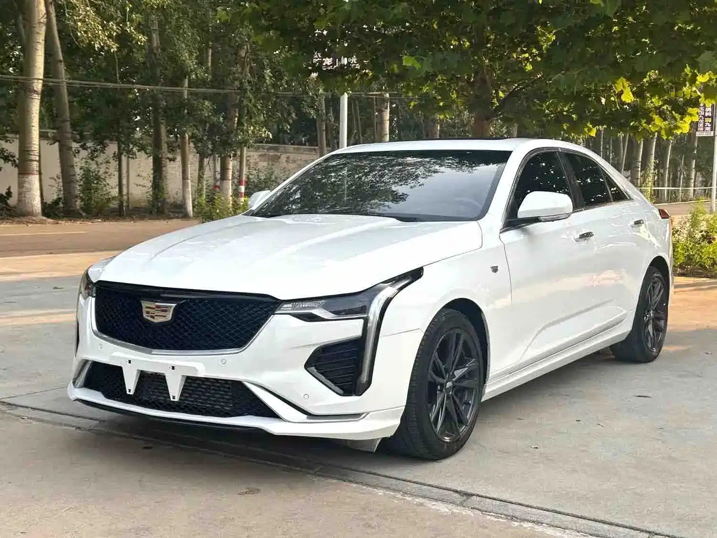 Cadillac CT4