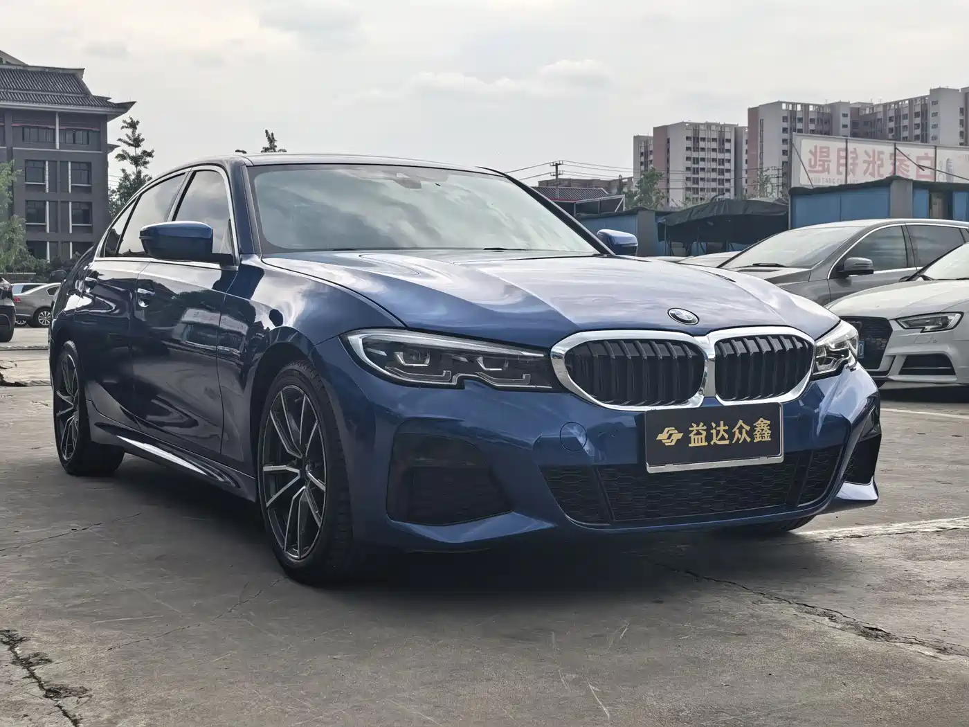 BMW 3 Series 2020 325Li M Sport Package фото 3