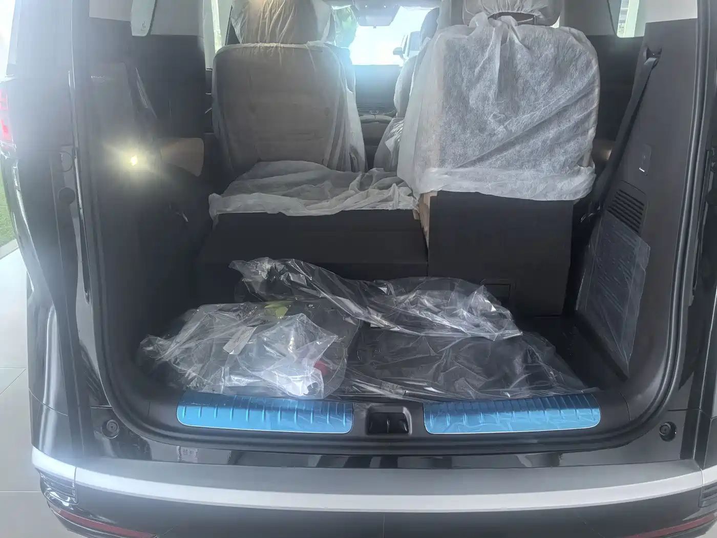 Denza D9 2026 2024 EV 620 Premium