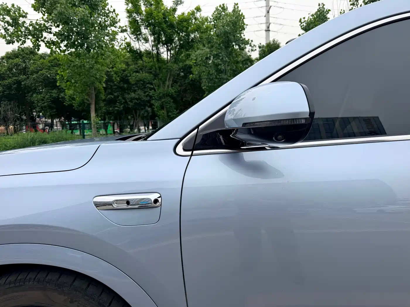 AITO Wenjie AITO M7 2024 1.5T Smart AWD Max Edition 5-Seater фото 5