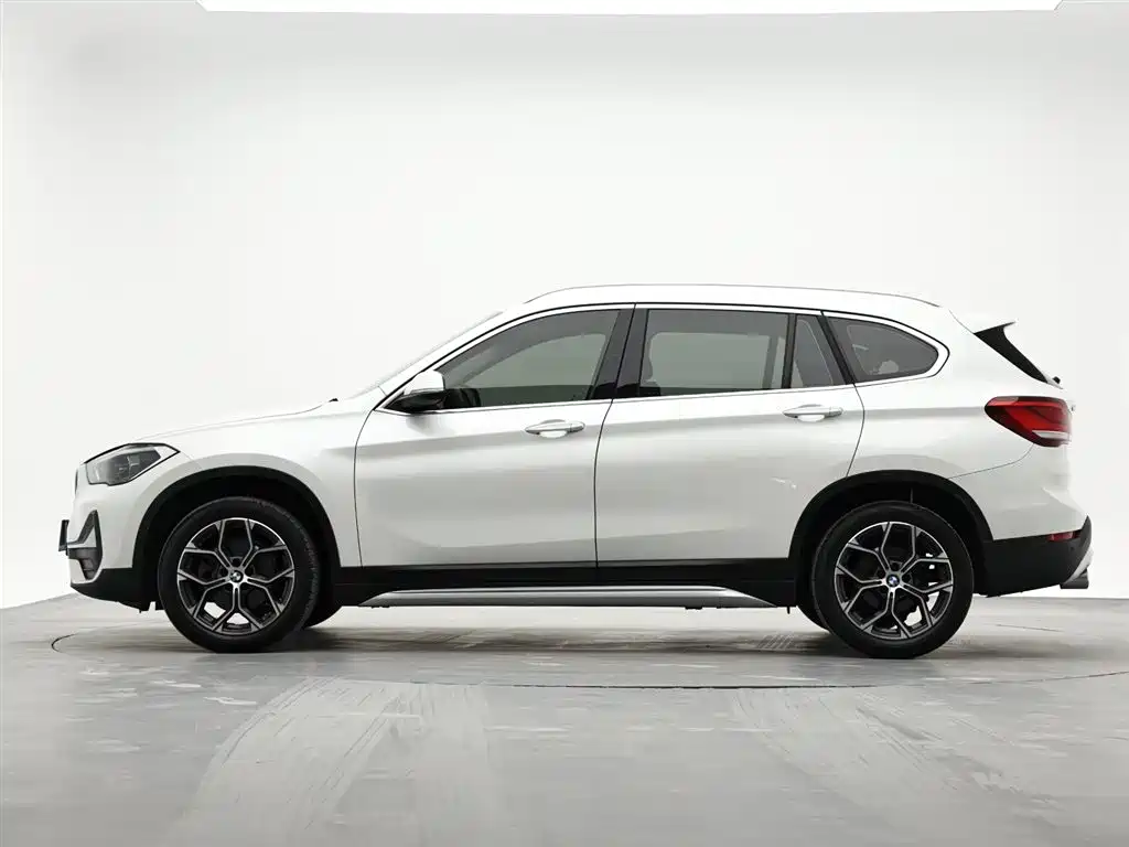 BMW X1 2020 sDrive20Li Premium Edition фото 5